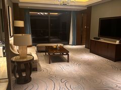 -舟山希尔顿酒店