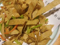 -肘子酥·天津菜·特色捞面(德云社店)