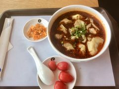 牛肉抄手-重庆老字号·吴抄手·高豆花(T3航站楼店)