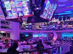 -巴特餐饮6加1音乐餐吧·新疆菜