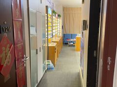 -优医视平价眼镜蔡司依视路折扣工厂店(十里堡店)
