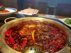 -潮火锅·麻辣牛肉火锅(观音桥方圆·LIVE店)