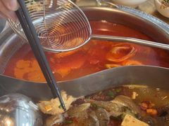 -左庭右院鲜牛肉火锅(金山万达店)