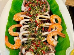 -船梆煮•蒸汽海鲜·炉火烤肉(五四广场店)