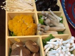 -爱新觉罗福臨火锅馆(万科滑雪场店)