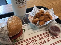 -The Habit Burger Grill 哈比特汉堡(爱琴海店)