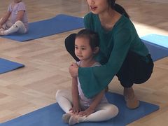 -艺彩童馨舞蹈培训学校(西湖道校区)