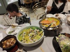-临安鲲凌餐厅(钱王大街店)