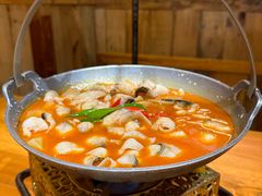 -老滇山寨•云南特色菜•地方菜•民族风情歌舞表演(金碧店)