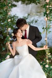 -雪中彩影婚纱摄影·微光艺术中心