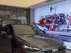-上海永达奥诚奥迪4S店(申江路店)