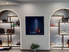 -聚云奢二手奢侈品黄金手表包包回收·中古店(上海店)