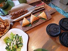 -耶里夏丽·丝路国际·新疆餐厅(浦东区东方路店)