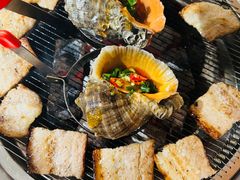 -围炉肉舍•炭烤活鳗•丹东海鲜烤肉(步行街店)