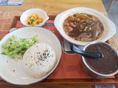 -海盗虾饭·剥好的小龙虾饭(SOHO尚都店)