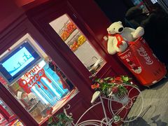 -东方明珠·可口可乐欢乐餐厅