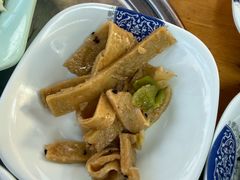 -亲昵春川鸡排(韩国美食街店)