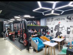 -即刻健身馆(对外经贸店)