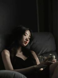 点击看大图 -定格摄影·轻奢定制写真馆
