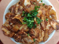 招牌酸菜猪五花肉-北京小炮儿炙子烤肉·铜锅涮肉(珠江路店)