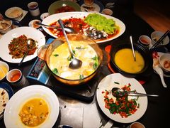 -凤凰湘语·平价海鲜餐厅(浦东旗舰店)