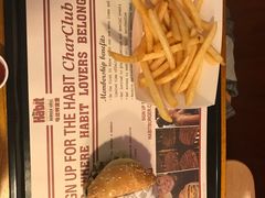 -The Habit Burger Grill 哈比特汉堡(复兴soho店)