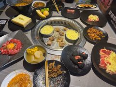 -一头牛·烤肉酒厂(万象城店)