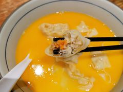 金汤黄鱼馄饨-蟹黄鱼·深夜面馆(巨鹿路店)