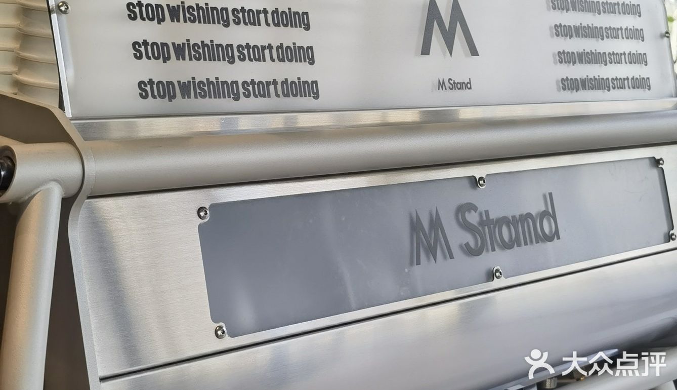 首钢园里的咖啡馆!