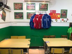 大堂-做了不起的80后