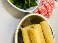 -德林酸菜鱼火锅(南丹店)