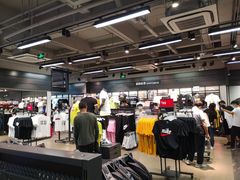 -NIKE上海青浦优选体验店