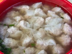 -张阿三馄饨店