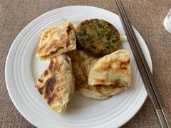 -东方豪景花园酒店·怡景旋转餐厅