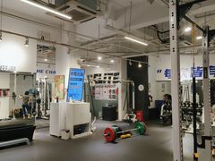 -汗水空间私教健身连锁(SM广场店)