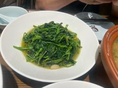 -黄泥岗·地道湖北菜(奥特莱斯店)