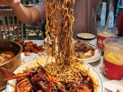 -三妹小龙虾·黄油蟹(华侨城总店)