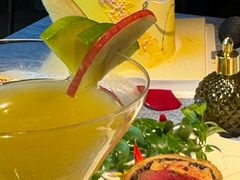 -弦月窗LUNETTE BY AMANDA(复兴路店)