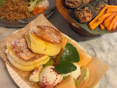 舒芙蕾松饼配gelato冰淇淋-野草莓自由市场