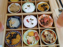 -轻蔬不用等·素食(江苏路店)