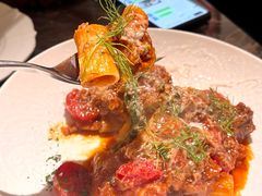 -LESCEDARS Brasserie Bistro香柏树