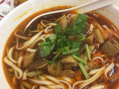 -李先生牛肉面大王(上海站南广场店)