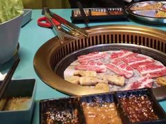 -烤路里·韩国品质自助烤肉(石路天虹4号店)