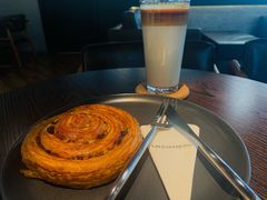 拿铁-LIN COFFEE CO(龙珠达店)