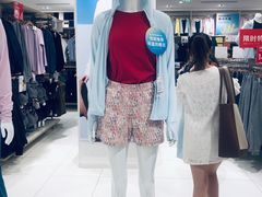 -优衣库(南京建邺万达广场店)