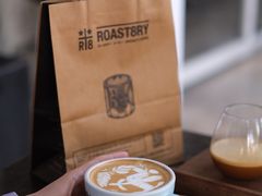 -Roast8ry Coffee Lab