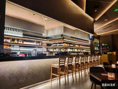-TZ House音乐现场(来福士中心店)