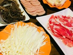-乐山串串香老火锅(鼓楼店)
