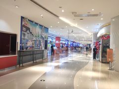 -家乐福(四元桥购物中心店)