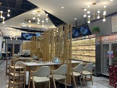大堂-屋头串串(新街里店)